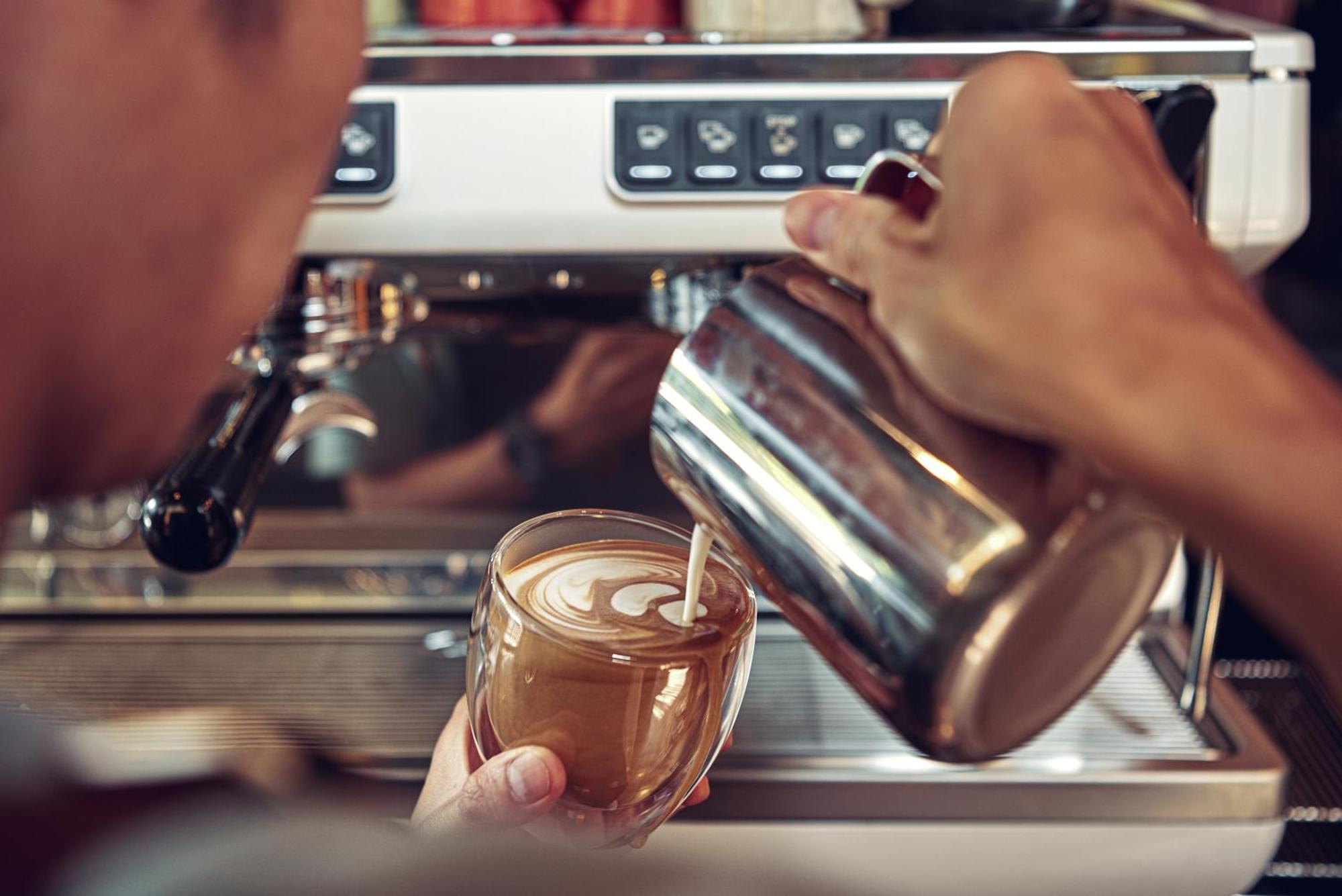Vie Hotel Bangkok - Mgallery Collection Экстерьер фото Barista pouring milk into a cappuccino